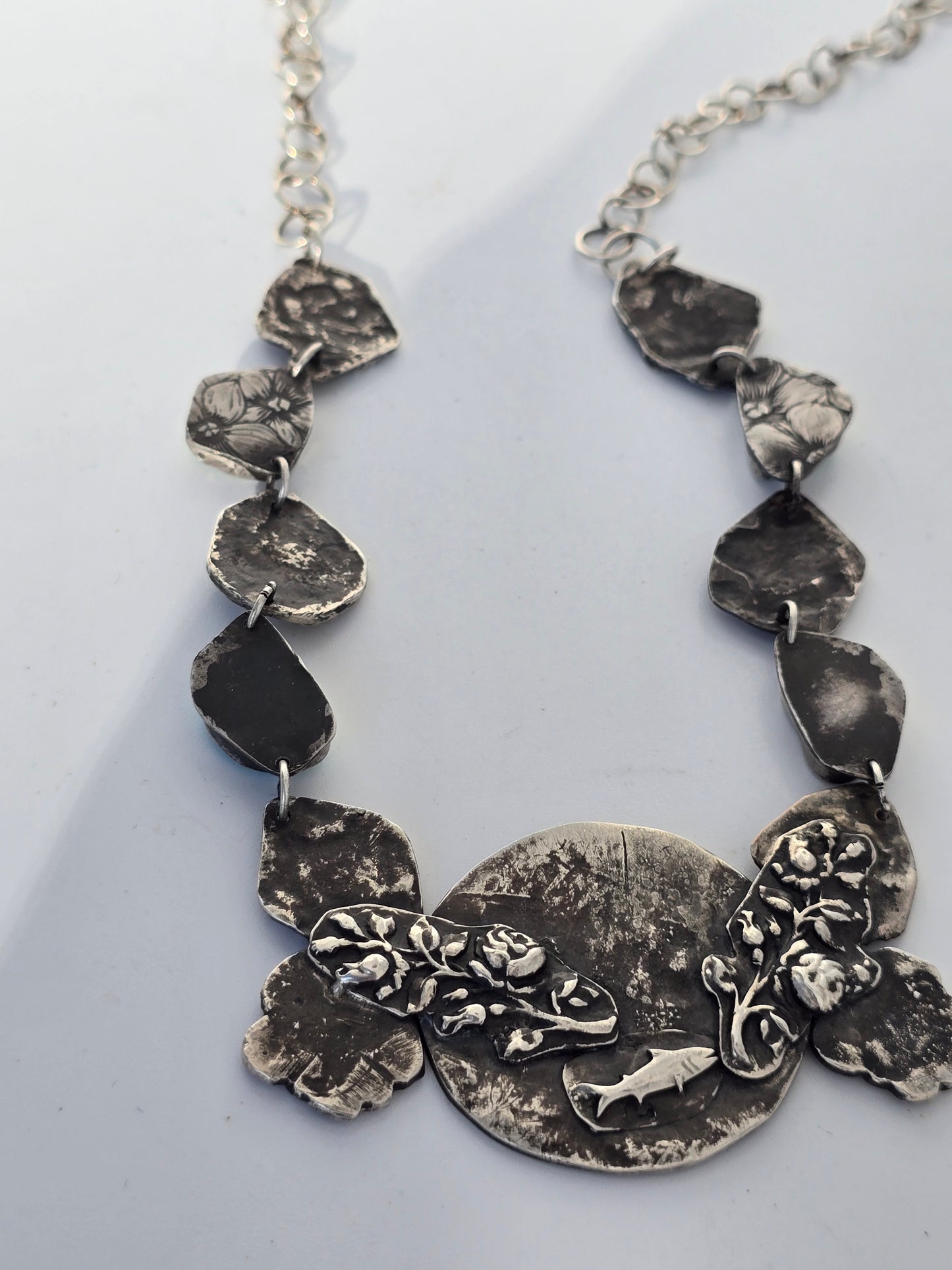 La Catrina - Scarlet Begonias Turquoise Necklace