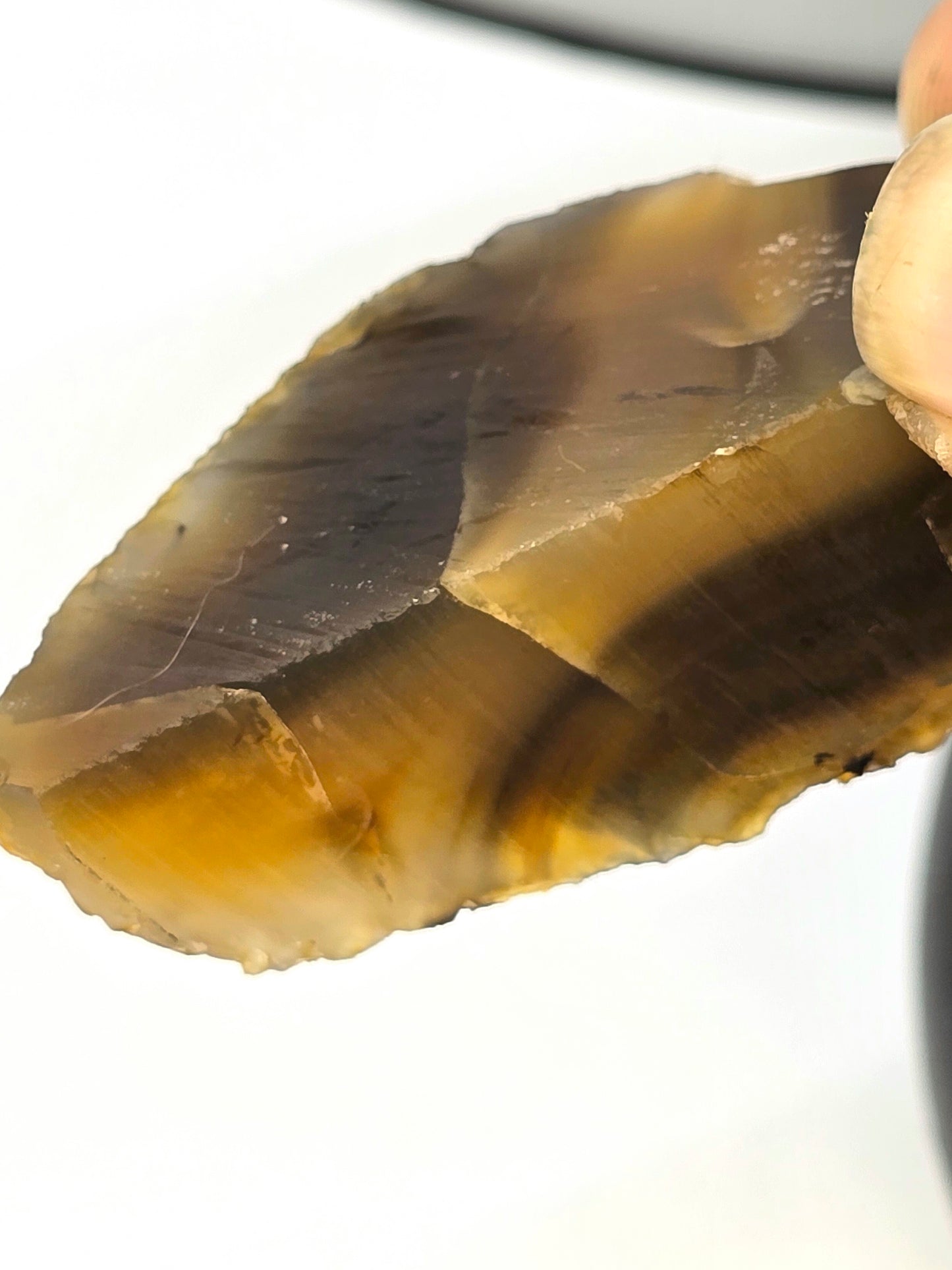 Montana Agate with Bright Color and Banding - 40g