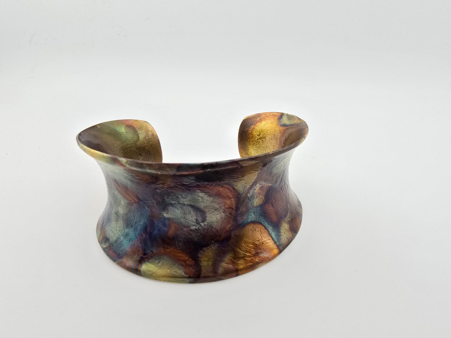 Bubbles Fire-painted Flared Bracelet